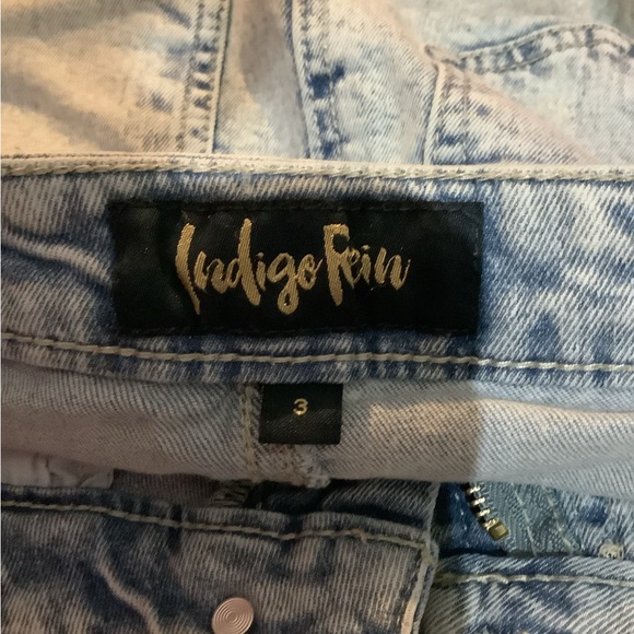 INDIGO Rein Denim Mini Skirt Size 3 Blue Acid Wash Jean Cotton Stretch 90s Vibe - Picture 5 of 5